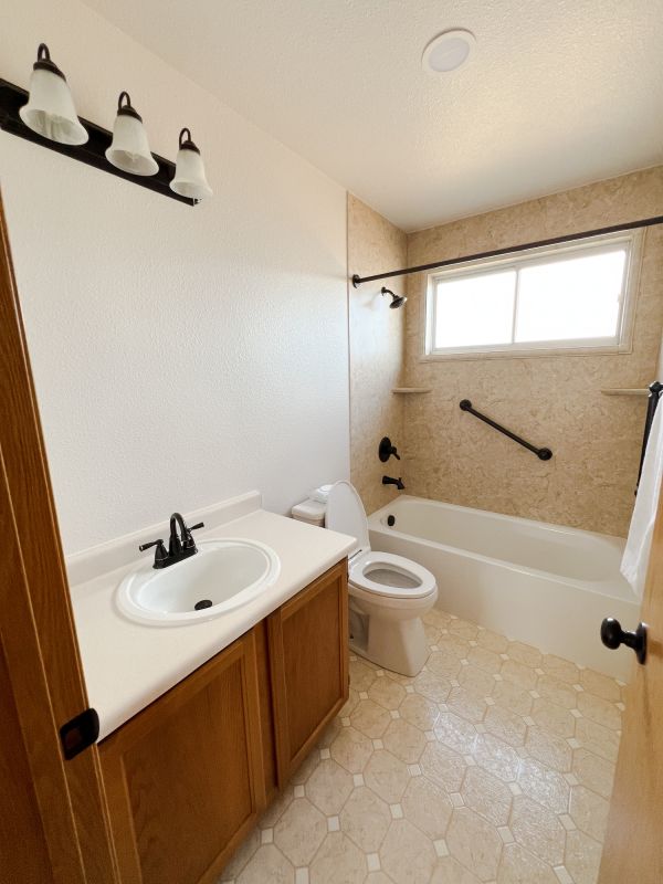 Top Bathroom Remodeling Companies in Manorville, NY